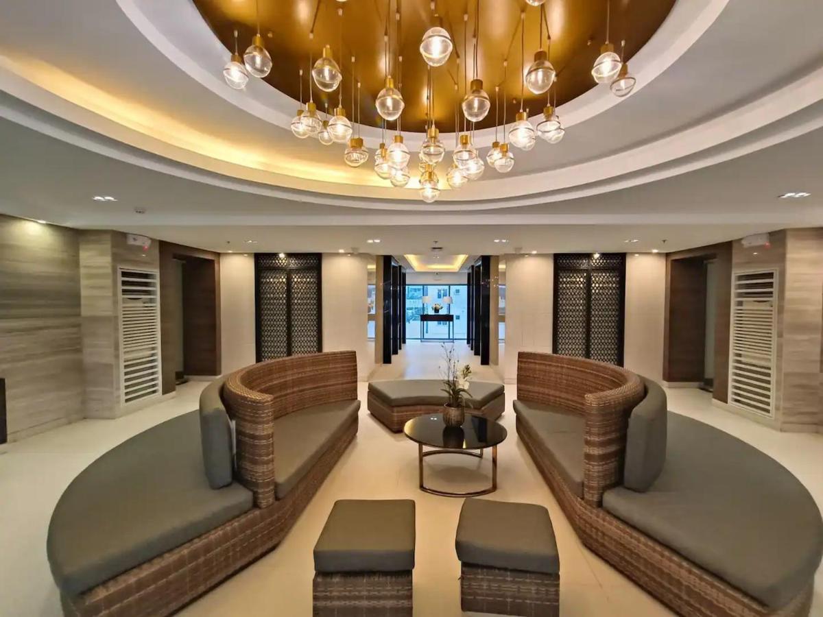 Penthouse Studio At Fame Residence 41St Floor, Shangrila-Megamall Manila Ngoại thất bức ảnh