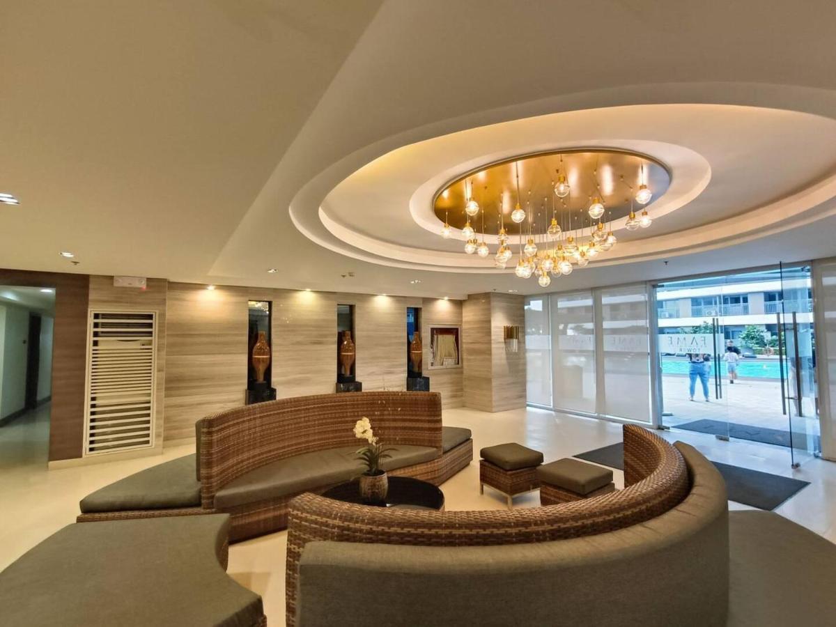 Penthouse Studio At Fame Residence 41St Floor, Shangrila-Megamall Manila Ngoại thất bức ảnh